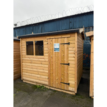 ** Ex Display ** 8 x 6 Side Apex
